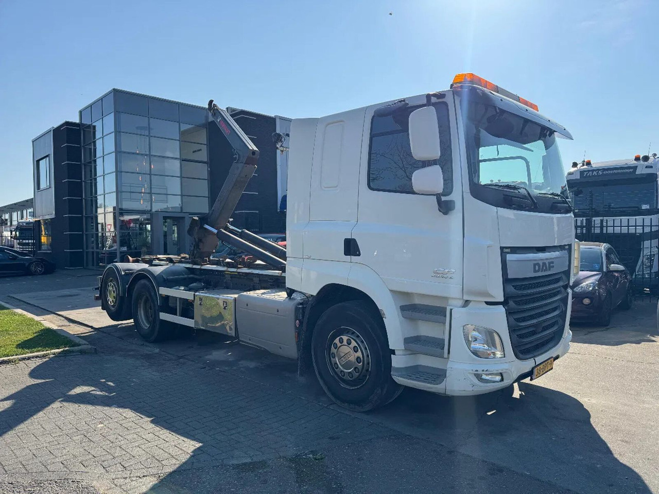 DAF CF 510 6X2 - EURO 6 + HIAB MULTILIFT + REMOTE + - Φορτηγό φόρτωσης γάντζου: φωτογραφία 3 DAF CF 510 6X2 - EURO 6 + HIAB MULTILIFT + REMOTE + - Φορτηγό φόρτωσης γάντζου: φωτογραφία 3