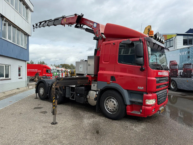 DAF CF 85.410 6X2 EURO 5 + HMF 3000K6 + REMOTE CONTROL - Φορτηγό με γερανό: φωτογραφία 4 DAF CF 85.410 6X2 EURO 5 + HMF 3000K6 + REMOTE CONTROL - Φορτηγό με γερανό: φωτογραφία 4