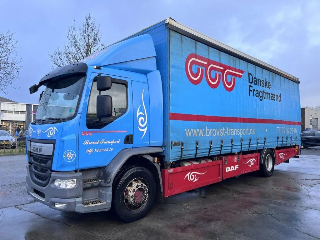 DAF LF 250 4X2 EURO 6 418.609km BOX 8.5mtr - Φορτηγό μουσαμάς: φωτογραφία 1 DAF LF 250 4X2 EURO 6 418.609km BOX 8.5mtr - Φορτηγό μουσαμάς: φωτογραφία 1