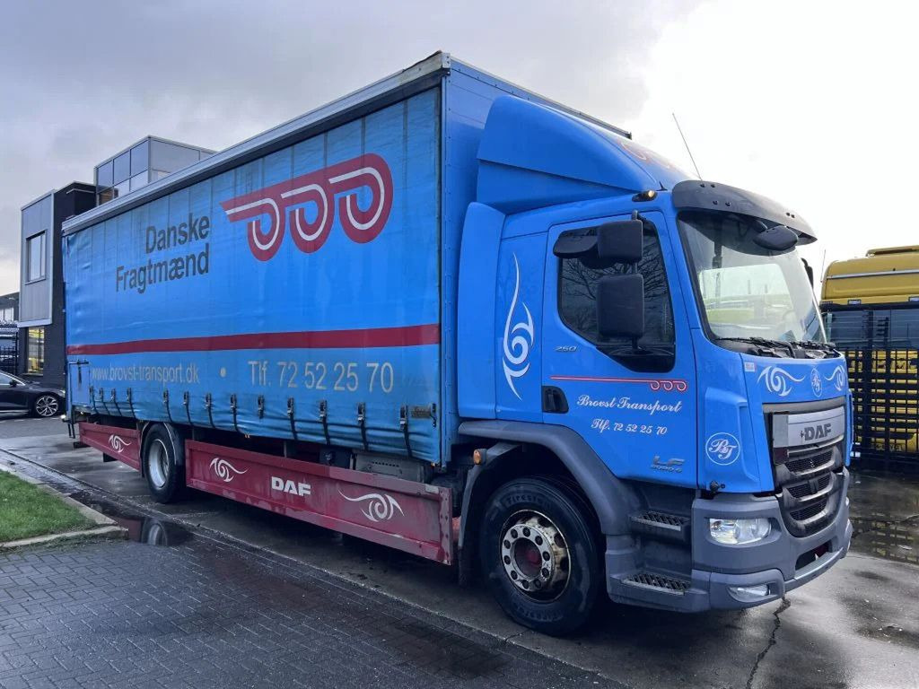 DAF LF 250 4X2 EURO 6 418.609km BOX 8.5mtr - Φορτηγό μουσαμάς: φωτογραφία 3 DAF LF 250 4X2 EURO 6 418.609km BOX 8.5mtr - Φορτηγό μουσαμάς: φωτογραφία 3
