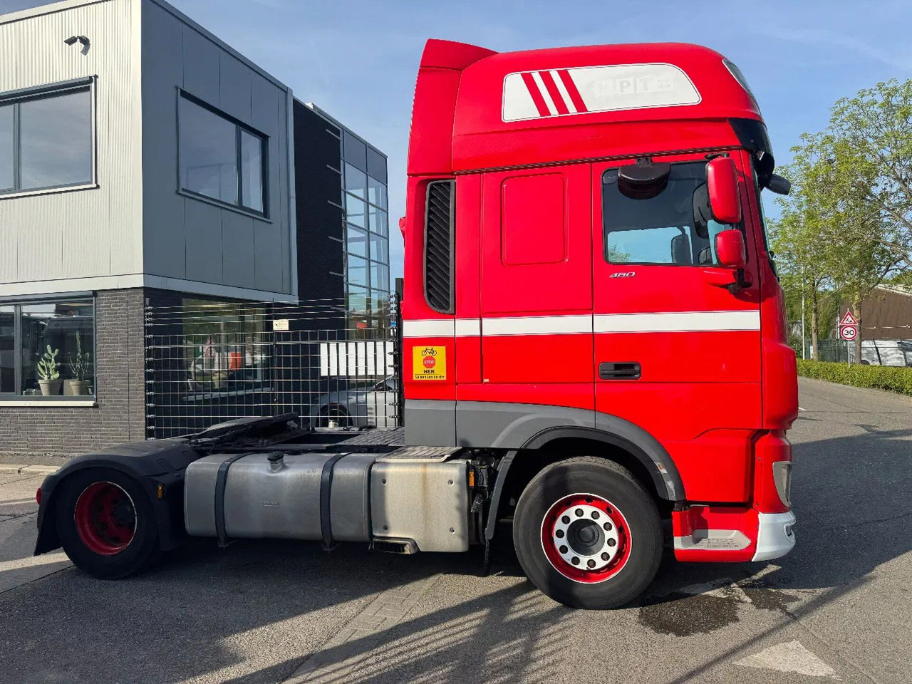 DAF XF 480 4X2 EURO 6 DOUBLE TANK STANDAIRCO - Τράκτορας: φωτογραφία 3 DAF XF 480 4X2 EURO 6 DOUBLE TANK STANDAIRCO - Τράκτορας: φωτογραφία 3