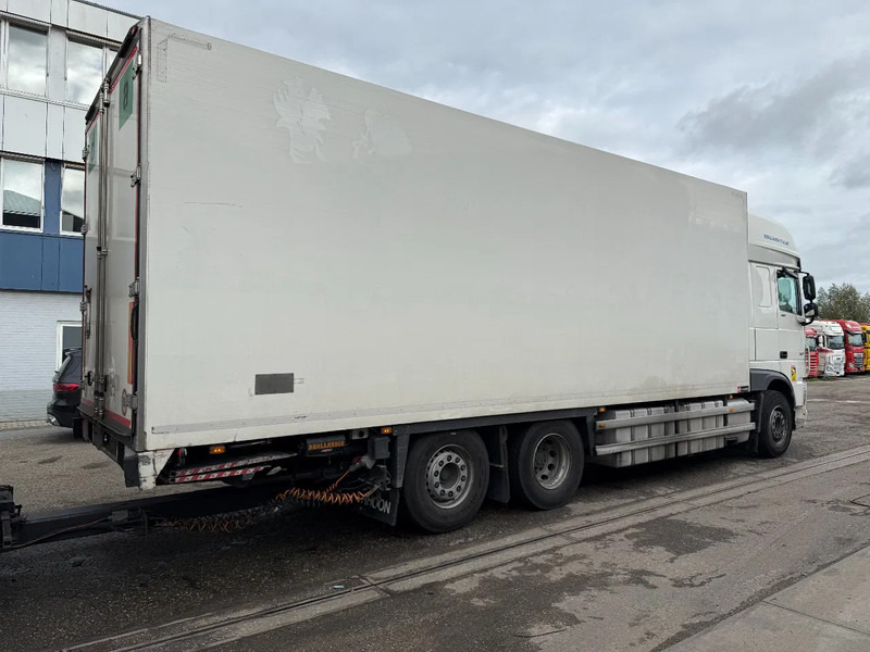 DAF XF 480 6X2 + 2 AXLE HANGER + TRS COOLING + DHOLLANDIA LIFT (2x) - Φορτηγό ψυγείο: φωτογραφία 4 DAF XF 480 6X2 + 2 AXLE HANGER + TRS COOLING + DHOLLANDIA LIFT (2x) - Φορτηγό ψυγείο: φωτογραφία 4