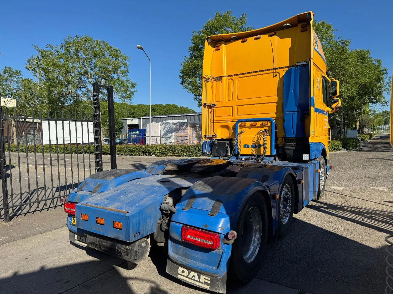 DAF XF 510 6X2 EURO 6 MANUAL GEAR STANDKLIMA HYDRAUL - Τράκτορας: φωτογραφία 5 DAF XF 510 6X2 EURO 6 MANUAL GEAR STANDKLIMA HYDRAUL - Τράκτορας: φωτογραφία 5