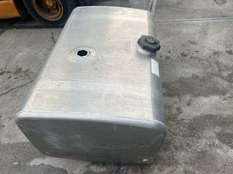 Diversen 460 liter brandstof tank - Ρεζερβουάρ καυσίμου για Φορτηγό: φωτογραφία 2 Diversen 460 liter brandstof tank - Ρεζερβουάρ καυσίμου για Φορτηγό: φωτογραφία 2