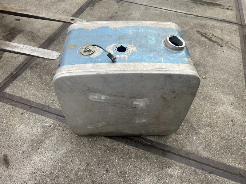 Diversen Hydrauliek tank l 70 b 45 h 62 - Υδραυλικό για Φορτηγό: φωτογραφία 4 Diversen Hydrauliek tank l 70 b 45 h 62 - Υδραυλικό για Φορτηγό: φωτογραφία 4