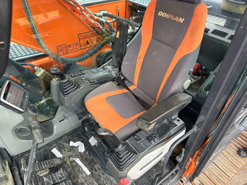 Ερπυστριοφόρος εκσκαφέας Doosan DX235LC 5 -  ONLY 4226 HOURS -: φωτογραφία 15