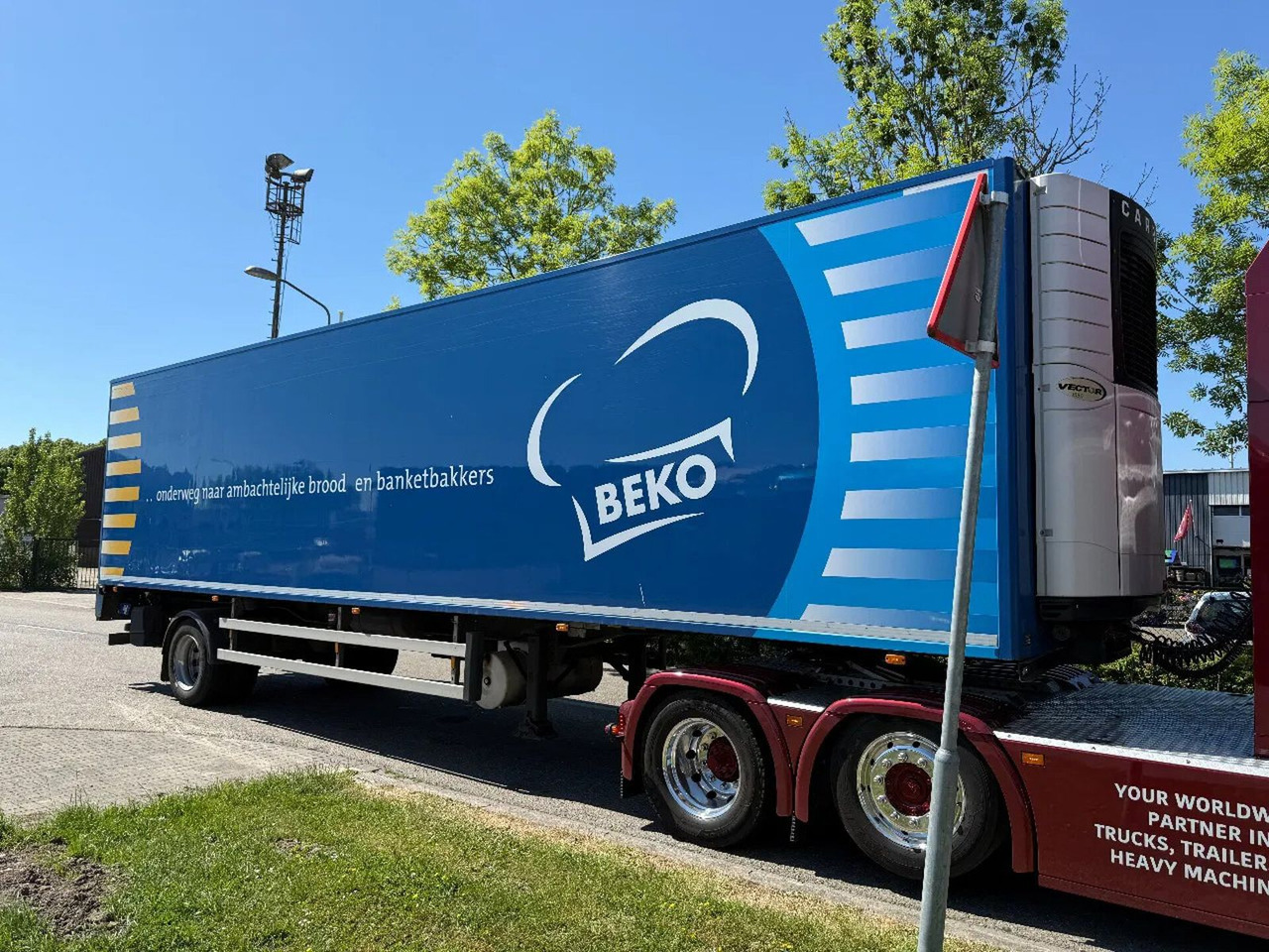 HRD 1 AS - BPW + CARRIER VECTOR 1550 + LOADLIFT 2000 - Επικαθήμενο ψυγείο: φωτογραφία 2 HRD 1 AS - BPW + CARRIER VECTOR 1550 + LOADLIFT 2000 - Επικαθήμενο ψυγείο: φωτογραφία 2