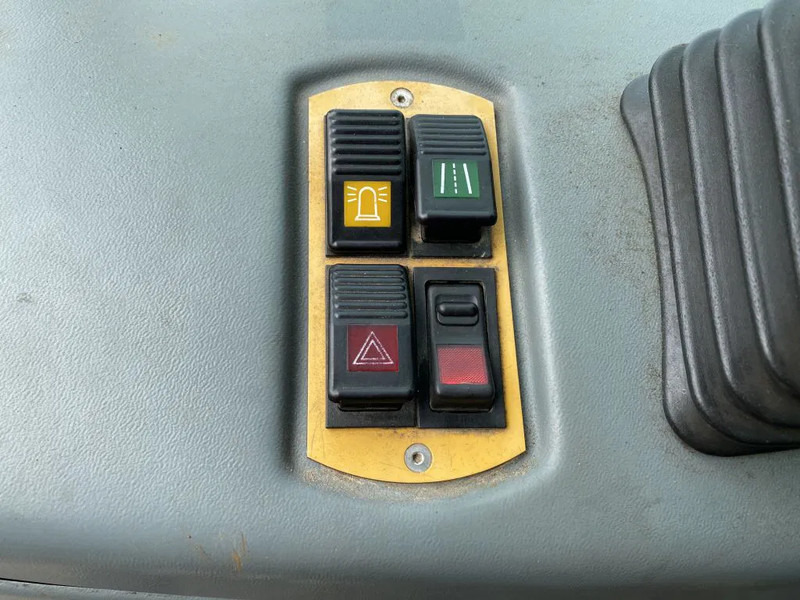 Τηλεσκοπικός φορτωτής Haulotte HTL 4017 - 4X4X4 - 5.617 HOURS - 17 METER - 4.000 KG: φωτογραφία 17 Τηλεσκοπικός φορτωτής Haulotte HTL 4017 - 4X4X4 - 5.617 HOURS - 17 METER - 4.000 KG: φωτογραφία 17