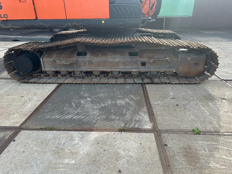 Hitachi ZX350LC-5B CE - Ερπυστριοφόρος εκσκαφέας: φωτογραφία 3 Hitachi ZX350LC-5B CE - Ερπυστριοφόρος εκσκαφέας: φωτογραφία 3