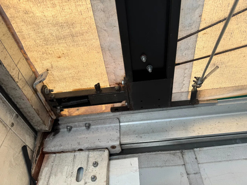 Kässbohrer MAXIMA 3 X SAF AXLE + SLINDING ROOF DISC BRAKES - Επικαθήμενο κουρτίνα: φωτογραφία 4 Kässbohrer MAXIMA 3 X SAF AXLE + SLINDING ROOF DISC BRAKES - Επικαθήμενο κουρτίνα: φωτογραφία 4