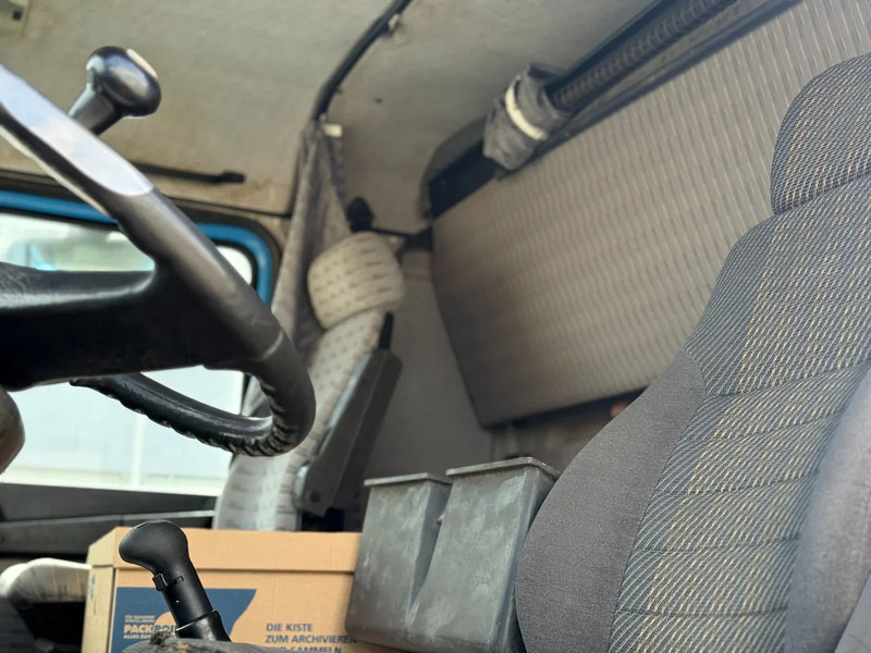 Τράκτορας MAN 33.463 33-463 8x4 met 62 effer kraan 6x uitschuifbaar: φωτογραφία 13 Τράκτορας MAN 33.463 33-463 8x4 met 62 effer kraan 6x uitschuifbaar: φωτογραφία 13