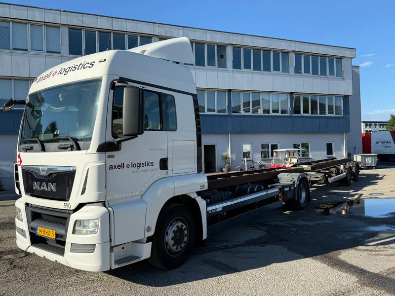 MAN TGS 18.420 EURO 6 + KRONE 2 AXLE + 2x DHOLLANDIA LIFT - Φορτηγό μεταφοράς εμπορευματοκιβωτίων/ Κινητό αμάξωμα: φωτογραφία 1 MAN TGS 18.420 EURO 6 + KRONE 2 AXLE + 2x DHOLLANDIA LIFT - Φορτηγό μεταφοράς εμπορευματοκιβωτίων/ Κινητό αμάξωμα: φωτογραφία 1