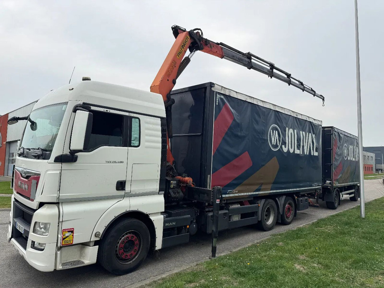 MAN TGX 26.480 6X2 - EURO 6 + PALFINGER PK20002 + RE - Φορτηγό μουσαμάς, Φορτηγό με γερανό: φωτογραφία 4 MAN TGX 26.480 6X2 - EURO 6 + PALFINGER PK20002 + RE - Φορτηγό μουσαμάς, Φορτηγό με γερανό: φωτογραφία 4