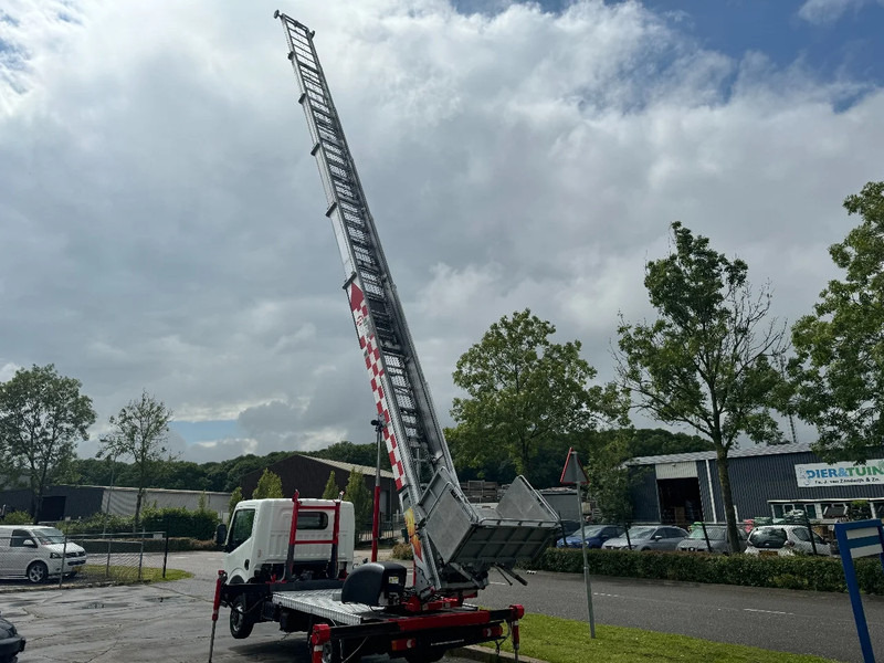 Ελαφρύ επαγγελματικό Nissan 3X UNIT CABSTAR 35.13 + LIFT 25 METER + REMOTE CONTROL EURO 6: φωτογραφία 14