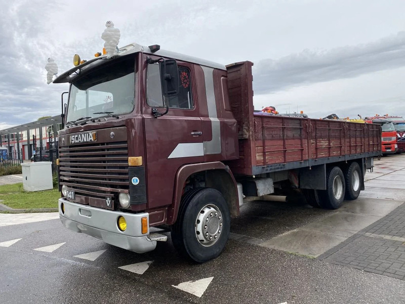 Scania LB141 V8 141 V8 - 6X2 - BOX 7,35 METER - Φορτηγό με ανοιχτή καρότσα: φωτογραφία 1 Scania LB141 V8 141 V8 - 6X2 - BOX 7,35 METER - Φορτηγό με ανοιχτή καρότσα: φωτογραφία 1