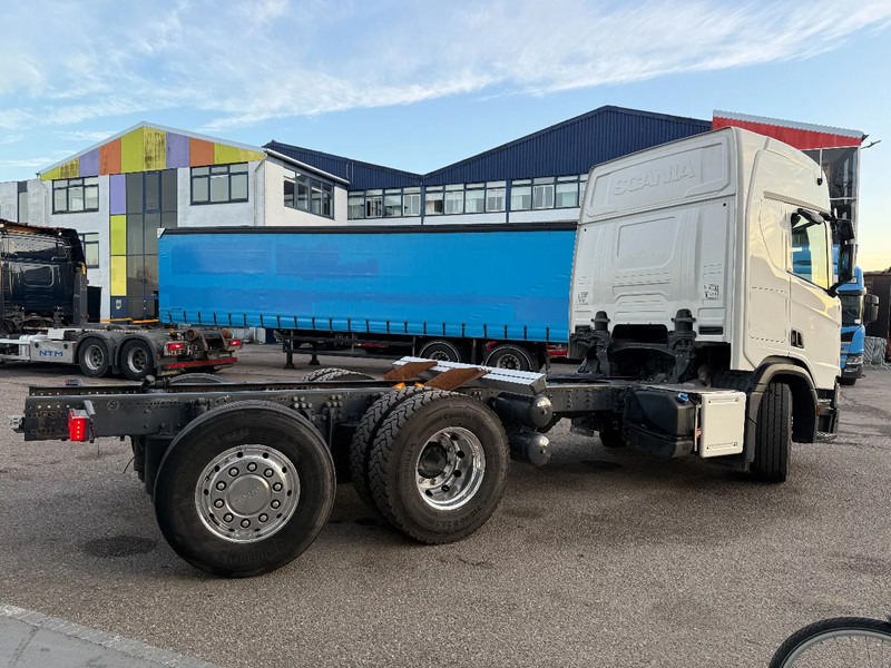 Scania R500 NGS 6X2 - ONLY 205.204 KM + STEERING & LIFTING AXLE - Φορτηγό σασί: φωτογραφία 4 Scania R500 NGS 6X2 - ONLY 205.204 KM + STEERING & LIFTING AXLE - Φορτηγό σασί: φωτογραφία 4