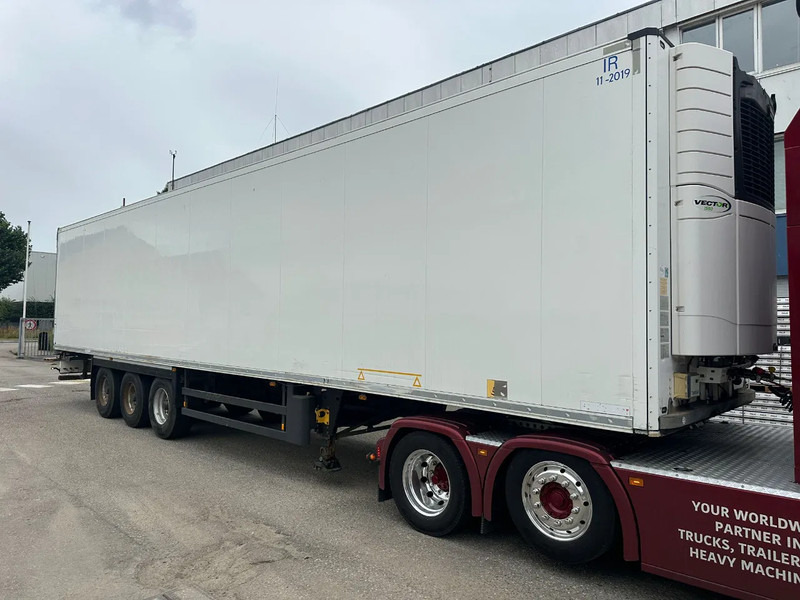 Schmitz Cargobull CARRIER 1550 D/E - Επικαθήμενο ψυγείο: φωτογραφία 1 Schmitz Cargobull CARRIER 1550 D/E - Επικαθήμενο ψυγείο: φωτογραφία 1