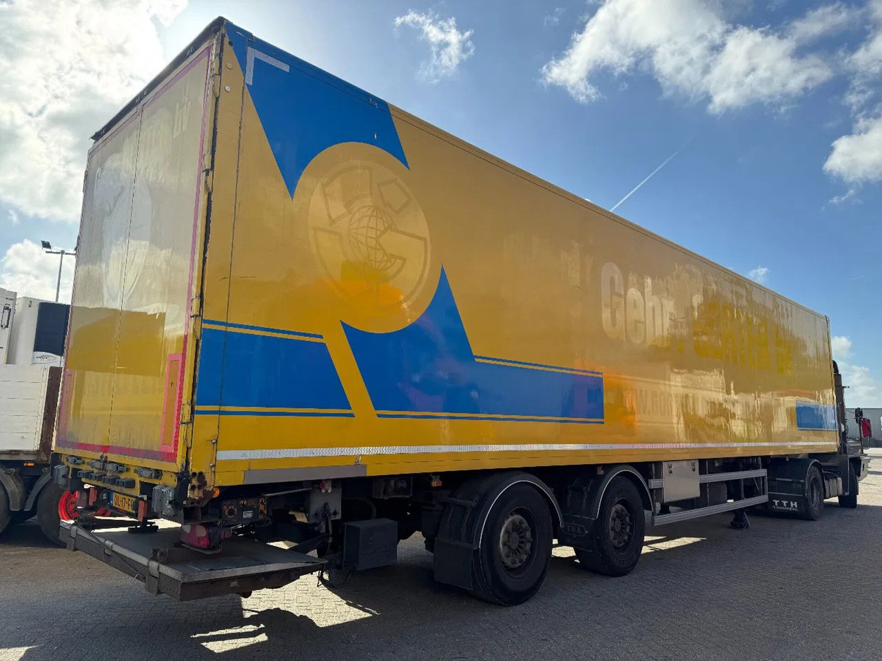 System Trailer TFSH 18 TRPLY - 2 AXLE SAF + STEE - Επικαθήμενο κόφα: φωτογραφία 2 System Trailer TFSH 18 TRPLY - 2 AXLE SAF + STEE - Επικαθήμενο κόφα: φωτογραφία 2