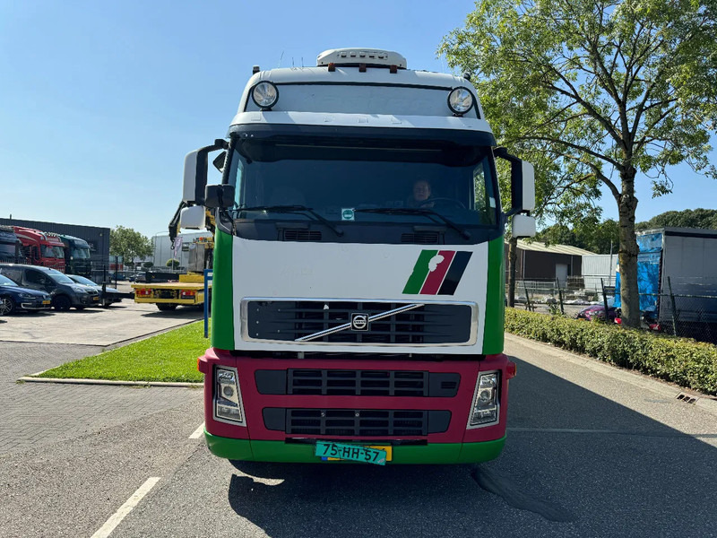 Volvo FH 12.420 6X2 - EURO 3 + HANGER NETAM-FRUEHAUF + THERMOKING + DHOLLANDIA LIFT - Φορτηγό ψυγείο: φωτογραφία 2 Volvo FH 12.420 6X2 - EURO 3 + HANGER NETAM-FRUEHAUF + THERMOKING + DHOLLANDIA LIFT - Φορτηγό ψυγείο: φωτογραφία 2