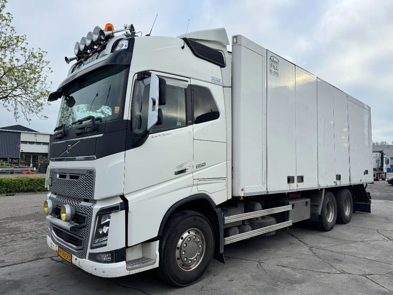 Volvo FH 16.650 6X4 - EURO 6 + CARRIER SUPRA 750 - Φορτηγό ψυγείο: φωτογραφία 1 Volvo FH 16.650 6X4 - EURO 6 + CARRIER SUPRA 750 - Φορτηγό ψυγείο: φωτογραφία 1