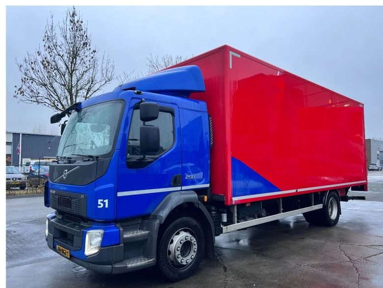 Volvo FL 250 4X2 EURO 6 599.111km DHOLLANDIA - Φορτηγό κόφα: φωτογραφία 1 Volvo FL 250 4X2 EURO 6 599.111km DHOLLANDIA - Φορτηγό κόφα: φωτογραφία 1