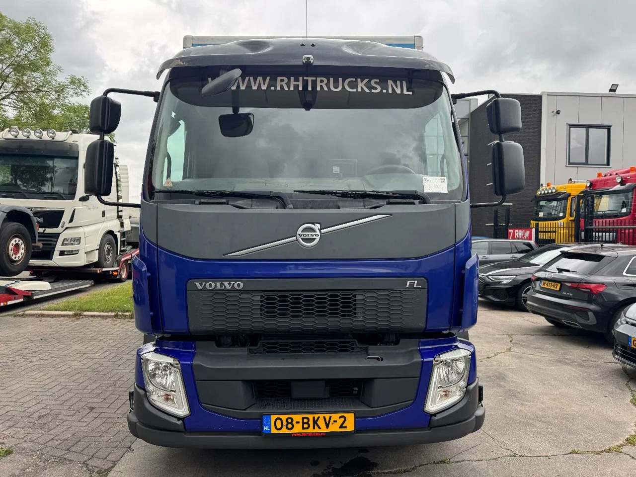 Volvo FL 250 4X2 EURO 6 DHOLLANDIA LIFT + CARGOLOCK TÜ - Φορτηγό κόφα: φωτογραφία 2 Volvo FL 250 4X2 EURO 6 DHOLLANDIA LIFT + CARGOLOCK TÜ - Φορτηγό κόφα: φωτογραφία 2