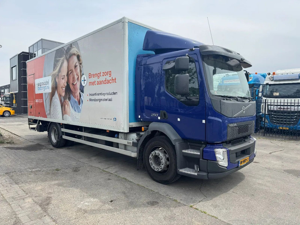 Volvo FL 250 4X2 EURO 6 DHOLLANDIA LIFT + CARGOLOCK TÜ - Φορτηγό κόφα: φωτογραφία 3 Volvo FL 250 4X2 EURO 6 DHOLLANDIA LIFT + CARGOLOCK TÜ - Φορτηγό κόφα: φωτογραφία 3