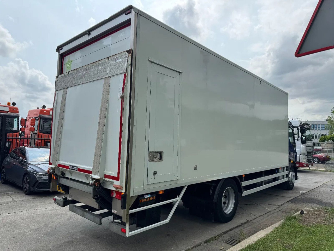 Volvo FL 250 4X2 - EURO 6 + DHOLLANDIA LIFT + TÜV 04-2 - Φορτηγό κόφα: φωτογραφία 5 Volvo FL 250 4X2 - EURO 6 + DHOLLANDIA LIFT + TÜV 04-2 - Φορτηγό κόφα: φωτογραφία 5