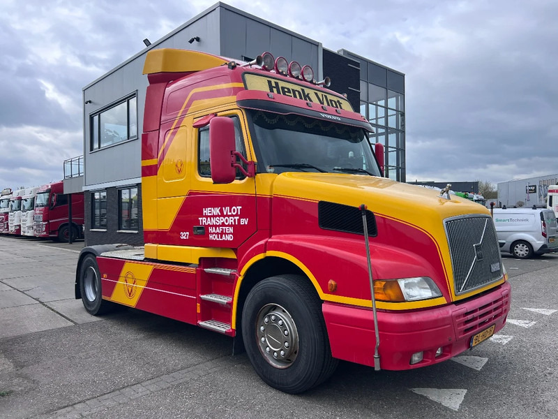 Volvo NH 12.460 4X2 - *MARGE* - EURO 2 - Τράκτορας: φωτογραφία 5 Volvo NH 12.460 4X2 - *MARGE* - EURO 2 - Τράκτορας: φωτογραφία 5