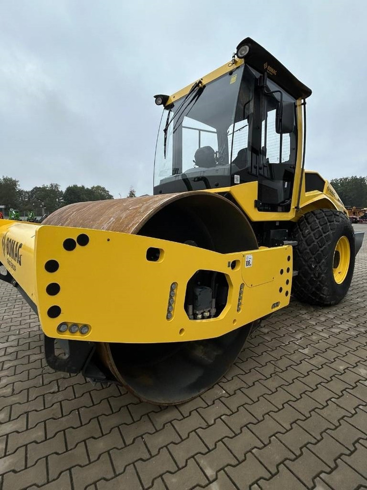 Bomag BW 211 D-5 - Οδοστρωτήρες: φωτογραφία 5 Bomag BW 211 D-5 - Οδοστρωτήρες: φωτογραφία 5