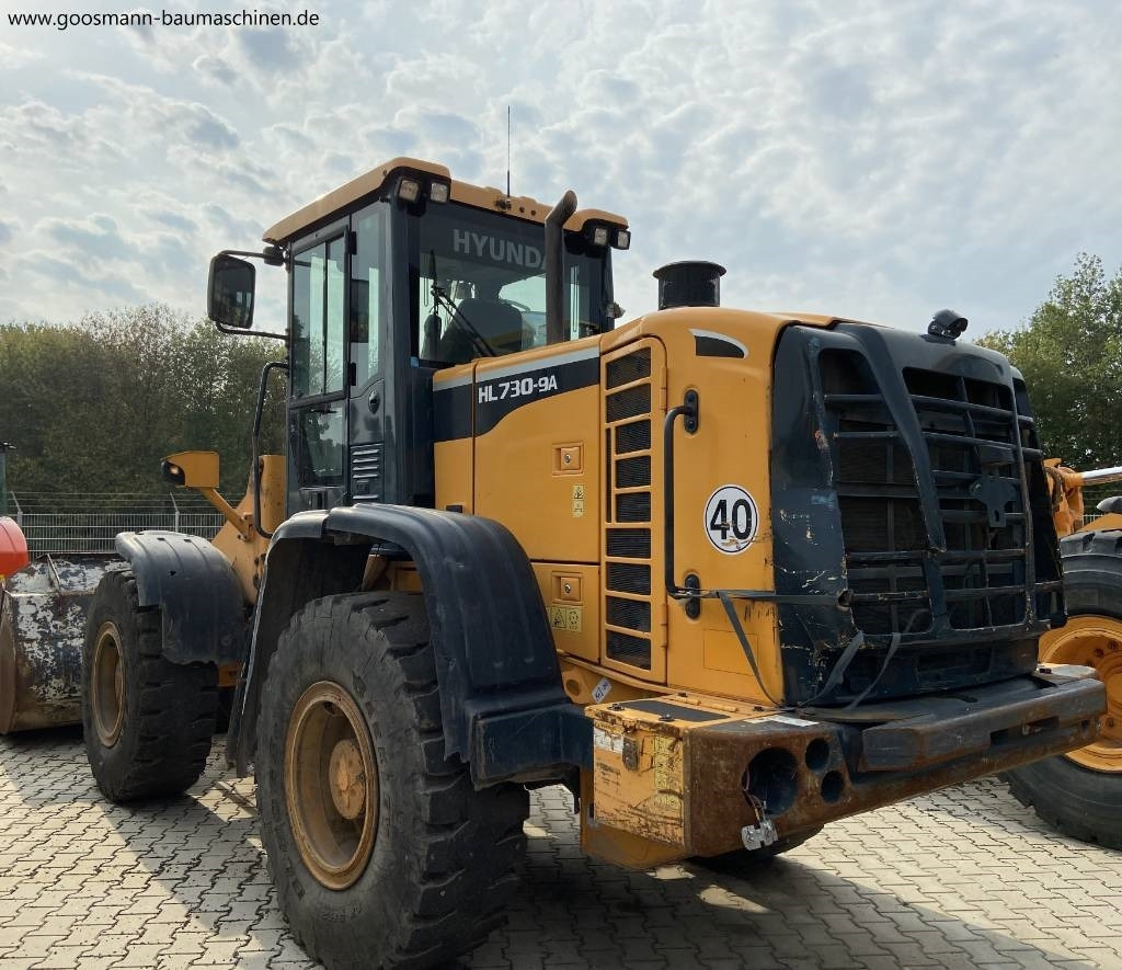HYUNDAI HL 730-9A - Ελαστιχοφόρος φορτωτής: φωτογραφία 3 HYUNDAI HL 730-9A - Ελαστιχοφόρος φορτωτής: φωτογραφία 3