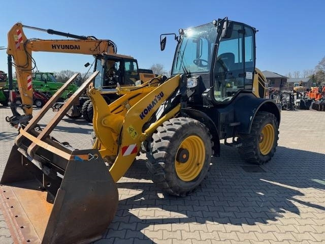 Komatsu WA 100 M - Ελαστιχοφόρος φορτωτής: φωτογραφία 3 Komatsu WA 100 M - Ελαστιχοφόρος φορτωτής: φωτογραφία 3