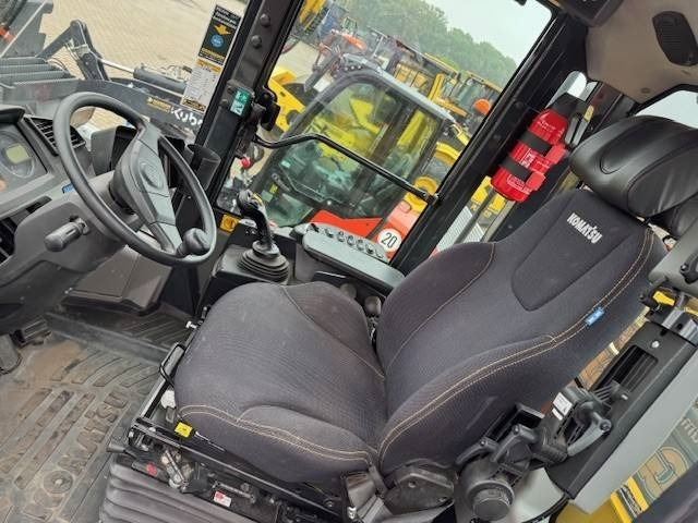 Komatsu WA 320 - Ελαστιχοφόρος φορτωτής: φωτογραφία 5 Komatsu WA 320 - Ελαστιχοφόρος φορτωτής: φωτογραφία 5