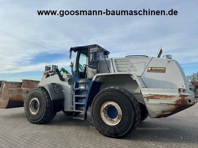 Liebherr L 586 - Ελαστιχοφόρος φορτωτής: φωτογραφία 2 Liebherr L 586 - Ελαστιχοφόρος φορτωτής: φωτογραφία 2