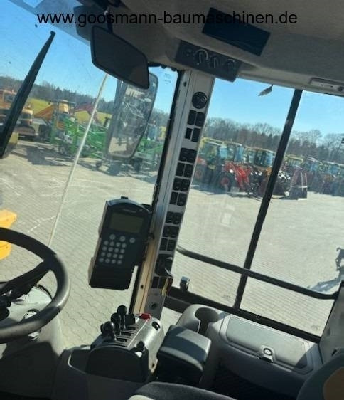 Ελαστιχοφόρος φορτωτής Volvo L 90 F: φωτογραφία 10