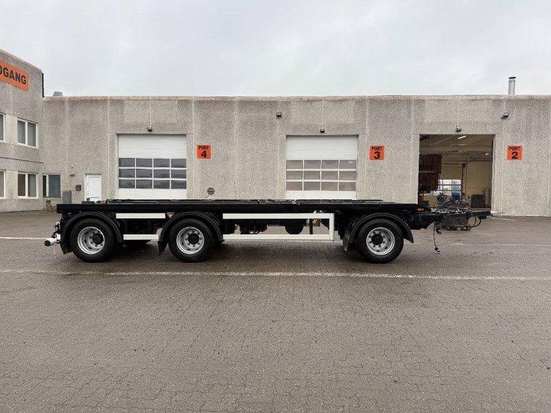 KEL-BERG Transfer trailer / Abrollanhänger / overførings - Ρυμούλκα μεταφοράς εμπορευματοκιβωτίων/ Κινητό αμάξωμα: φωτογραφία 2 KEL-BERG Transfer trailer / Abrollanhänger / overførings - Ρυμούλκα μεταφοράς εμπορευματοκιβωτίων/ Κινητό αμάξωμα: φωτογραφία 2