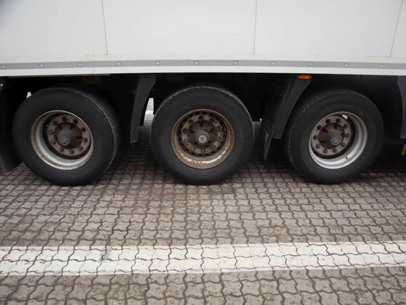 Krone 33 pl. - Επικαθήμενο ψυγείο: φωτογραφία 5 Krone 33 pl. - Επικαθήμενο ψυγείο: φωτογραφία 5