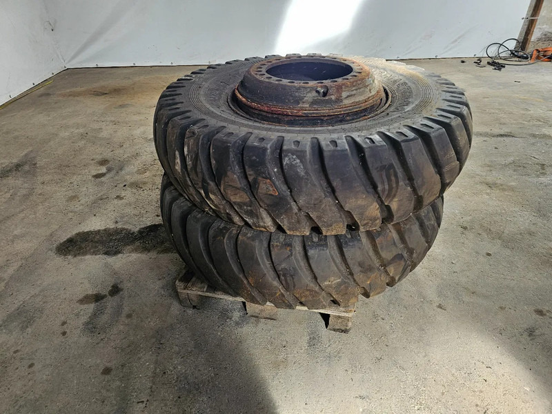 Grip Master 14.00-24 - Ελαστικό για Φορτηγό: φωτογραφία 4 Grip Master 14.00-24 - Ελαστικό για Φορτηγό: φωτογραφία 4