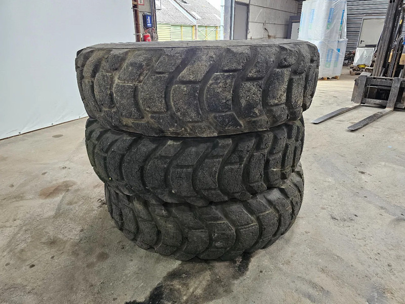 Michelin 18.00-33 - Ελαστικό για Φορτηγό: φωτογραφία 3 Michelin 18.00-33 - Ελαστικό για Φορτηγό: φωτογραφία 3