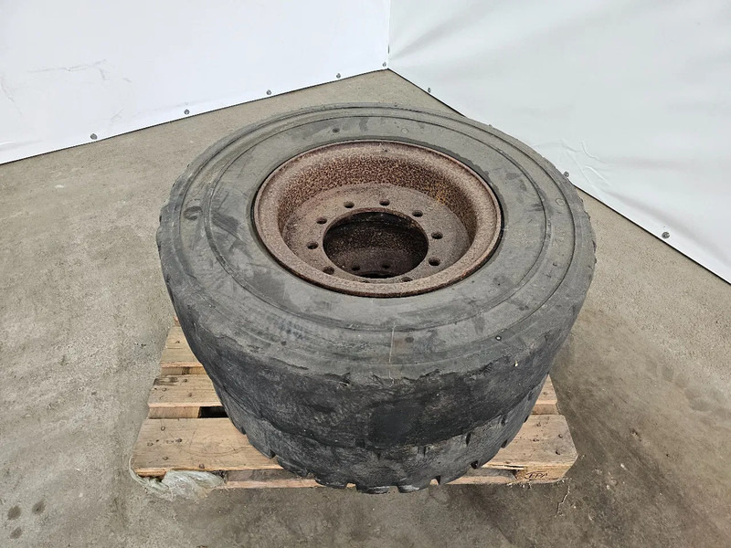 Michelin FULL RUBBER - 315/80R22.5 - Ελαστικό για Φορτηγό: φωτογραφία 1 Michelin FULL RUBBER - 315/80R22.5 - Ελαστικό για Φορτηγό: φωτογραφία 1