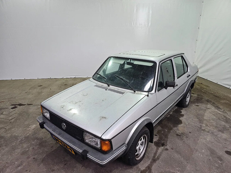 Volkswagen Jetta M1/AA - Λιμουζίνα/ Sedan: φωτογραφία 2 Volkswagen Jetta M1/AA - Λιμουζίνα/ Sedan: φωτογραφία 2