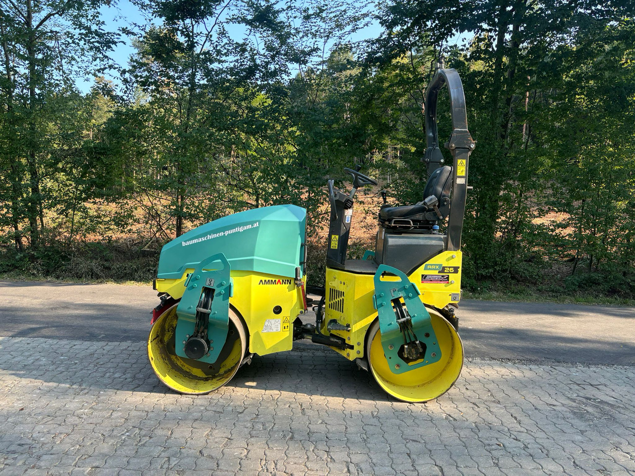 Ammann ARX 26 - Ασφαλτικός οδοστρωτήρας: φωτογραφία 1 Ammann ARX 26 - Ασφαλτικός οδοστρωτήρας: φωτογραφία 1