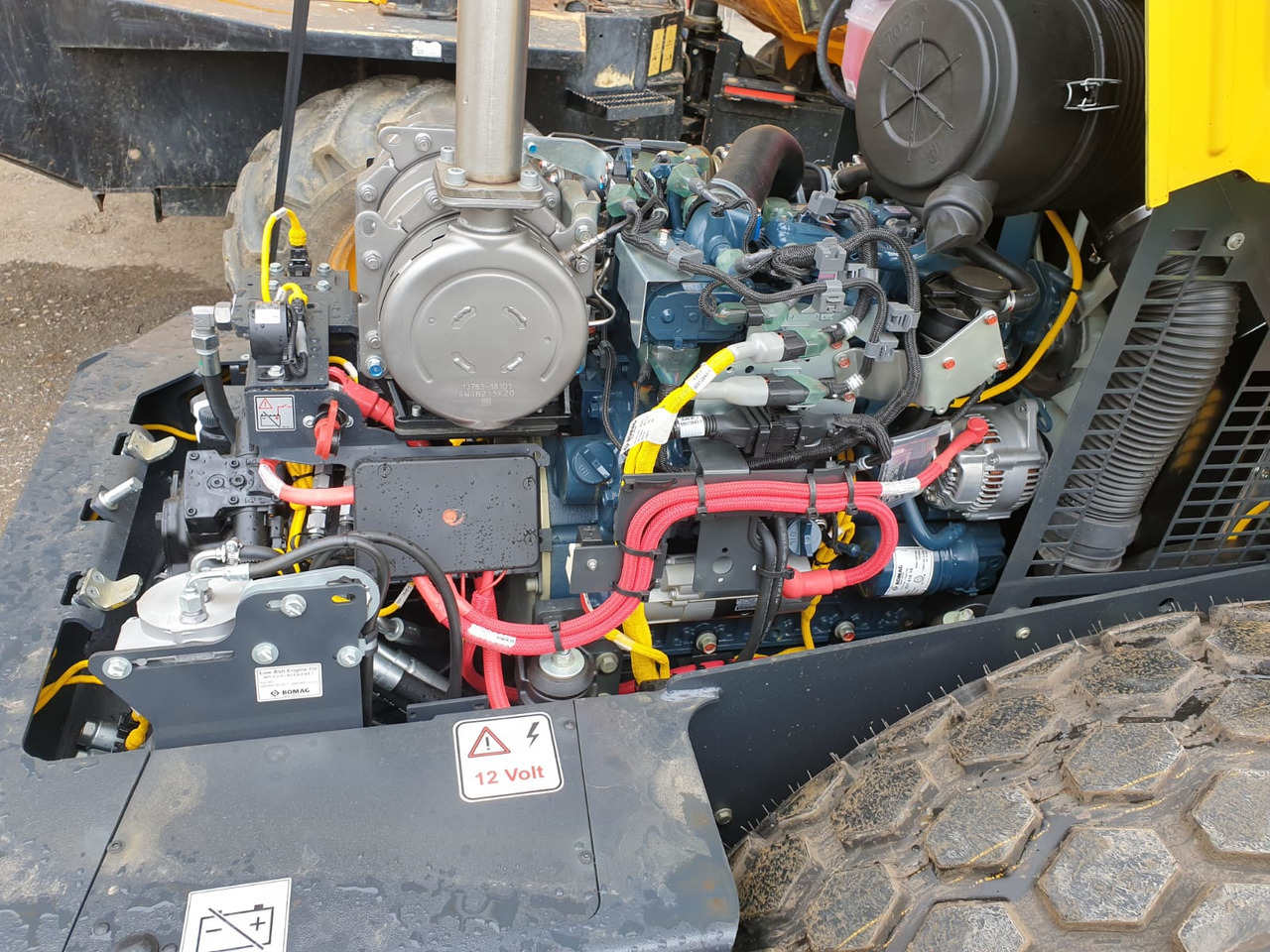 Ασφαλτικός οδοστρωτήρας BOMAG BW 177 D-5 PL: φωτογραφία 13