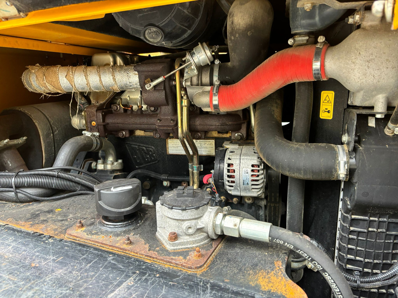 Αρθρωτό φορτηγό JCB 6 TST: φωτογραφία 9