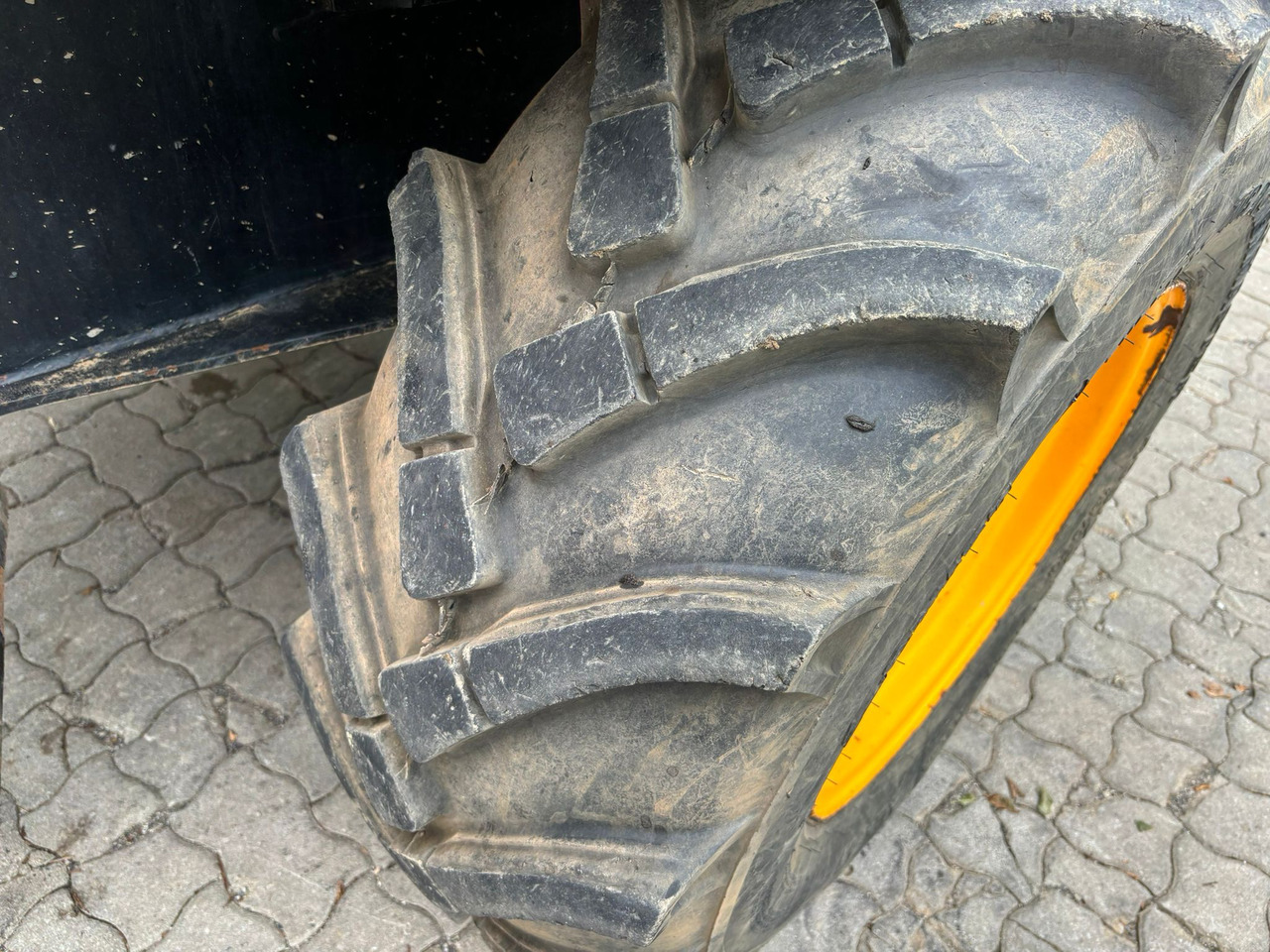 Αρθρωτό φορτηγό JCB 6 TST: φωτογραφία 7