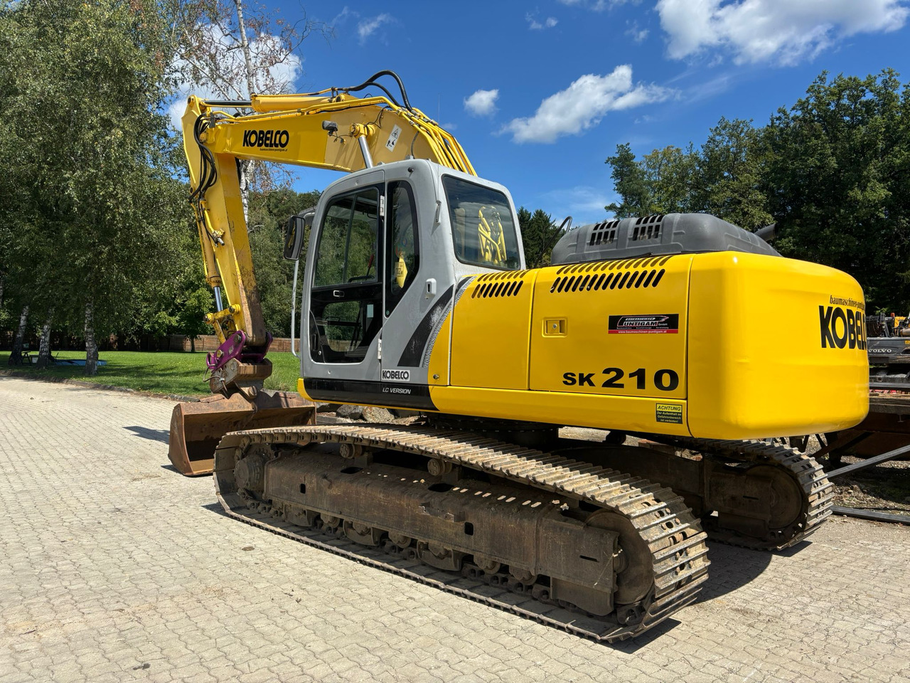 NEW HOLLAND Kobelco E 215 B - Ερπυστριοφόρος εκσκαφέας: φωτογραφία 5 NEW HOLLAND Kobelco E 215 B - Ερπυστριοφόρος εκσκαφέας: φωτογραφία 5