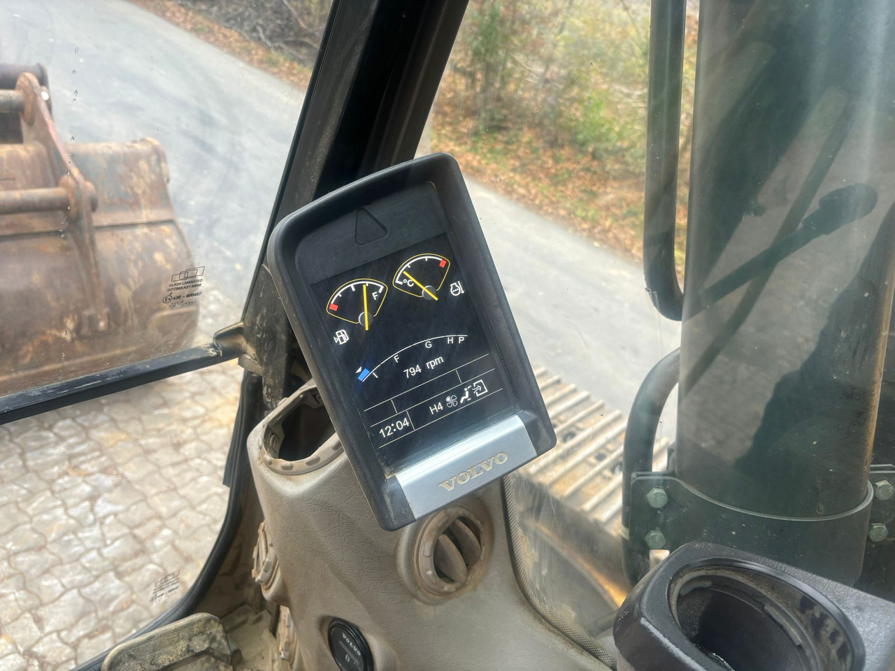 Ερπυστριοφόρος εκσκαφέας Volvo EC 220 DL: φωτογραφία 14