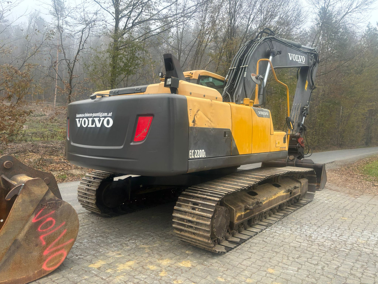 Ερπυστριοφόρος εκσκαφέας Volvo EC 220 DL: φωτογραφία 7