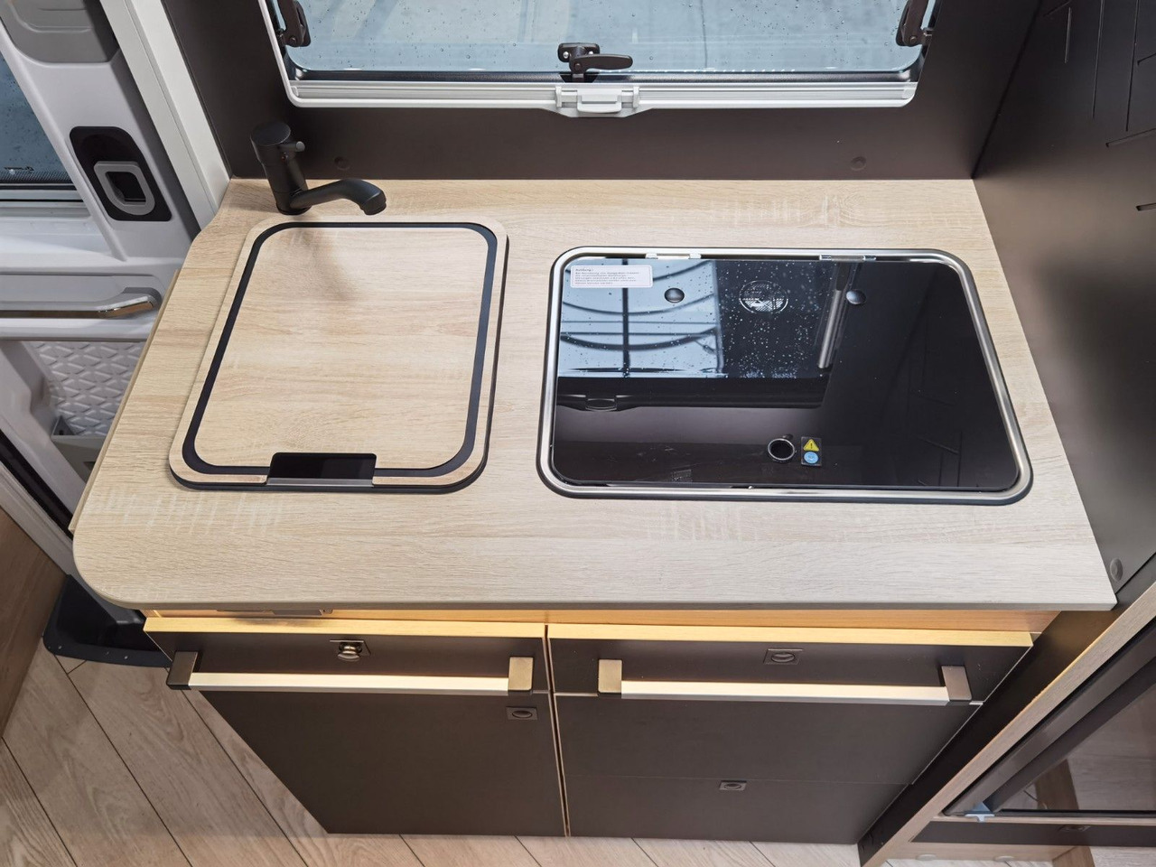 Ημιενιαίο αυτοκινούμενο Chausson 627 TITANIUM /-2026- / 165PS - 8G. AUTOMATIK: φωτογραφία 19 Ημιενιαίο αυτοκινούμενο Chausson 627 TITANIUM /-2026- / 165PS - 8G. AUTOMATIK: φωτογραφία 19