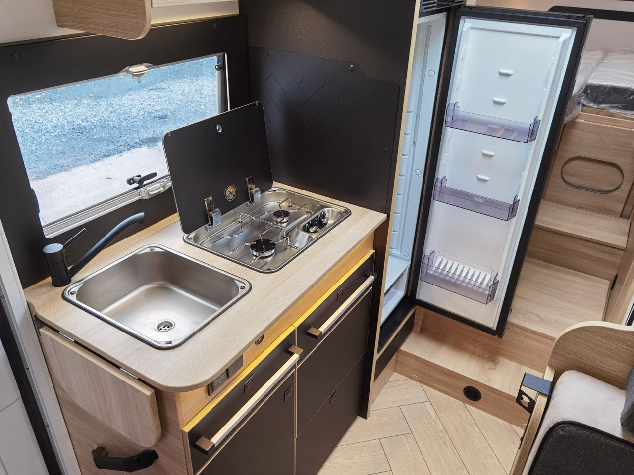 Ημιενιαίο αυτοκινούμενο Chausson 627 TITANIUM / -2026- / 165PS-8G. / EINZELBETTEN: φωτογραφία 16 Ημιενιαίο αυτοκινούμενο Chausson 627 TITANIUM / -2026- / 165PS-8G. / EINZELBETTEN: φωτογραφία 16